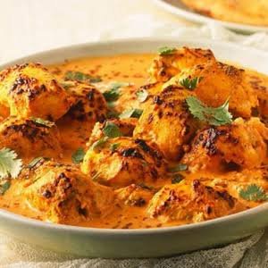 Chicken Himalaya met Nan brood.