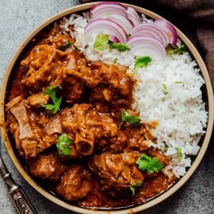 Karai Lamb met rijst.