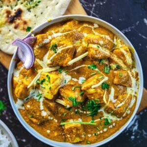 Paneer Massala met Nan brood.