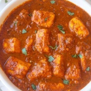 Paneer Vindaloo met rijst.